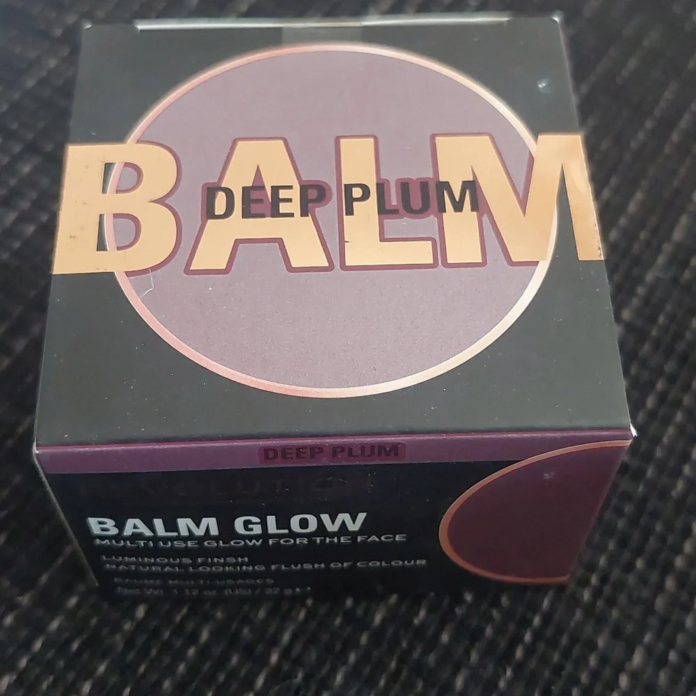 New makeup revolution balm glow Deep‎ Plum
